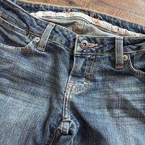 Y2K American Eagle Blue Issue Limited Edition Low Rise Capri Jeans Size 0